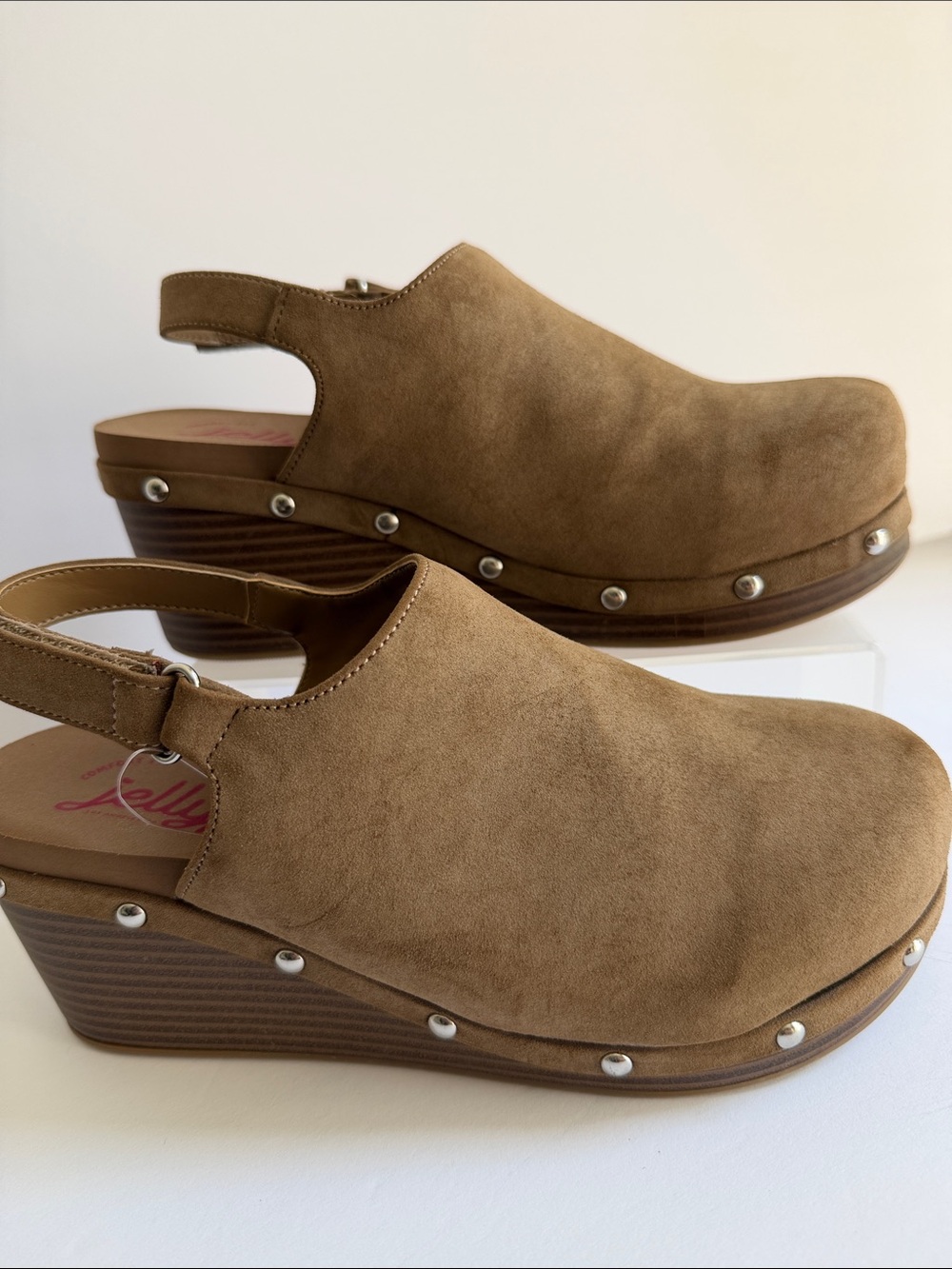 Jellypop Tan Suede Wedge Slingback Clogs with Stud Accents NWT 8.5